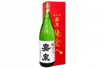 Rượu Sake vảy vàng Gold Foil Jummai 1800ml