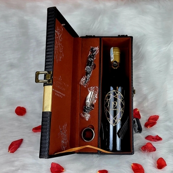 Rượu vang ý 19 DIAMOND Primitivo 19%